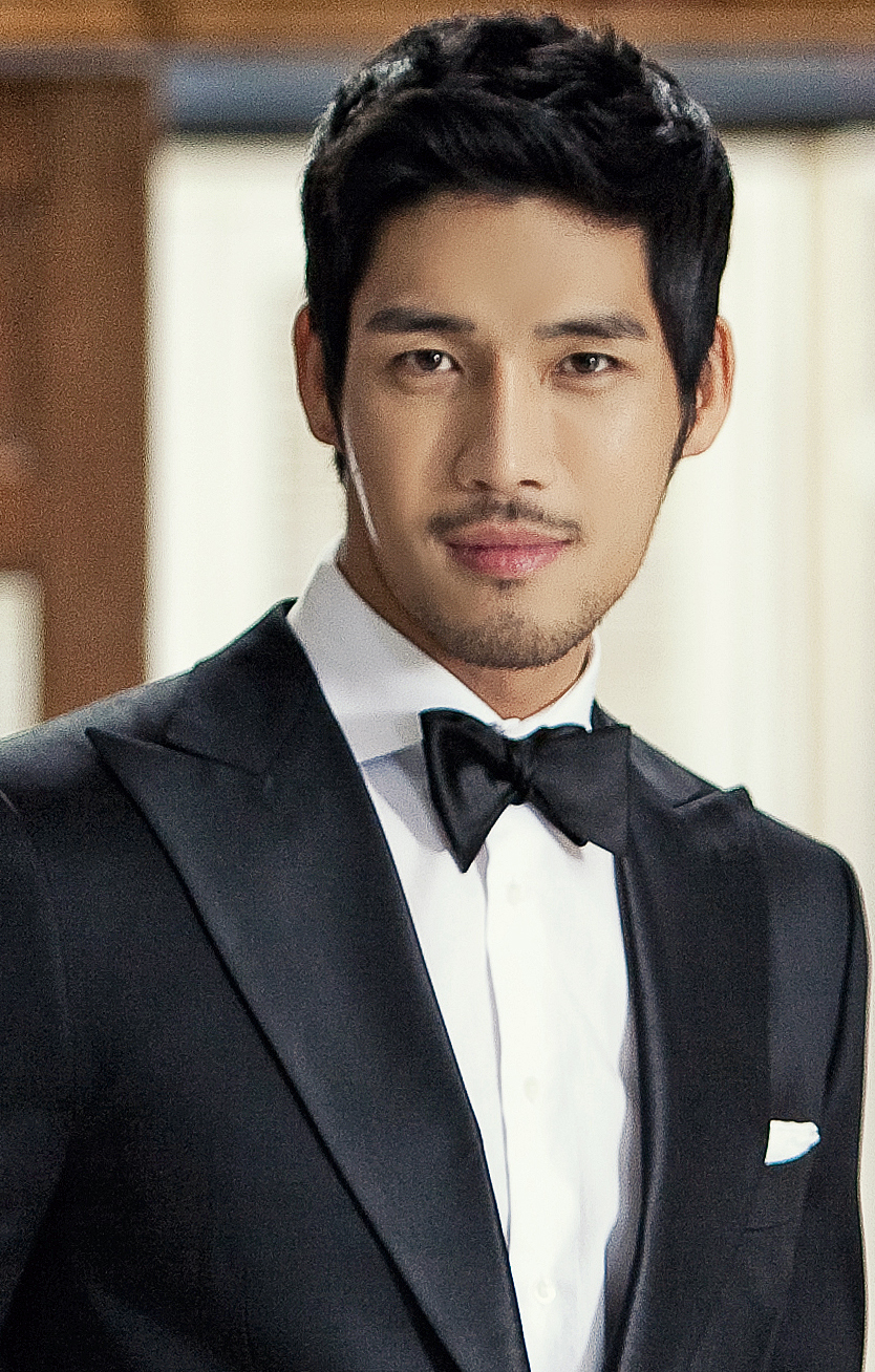 Kim Woo