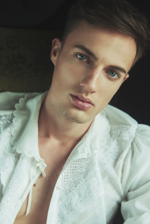 Daniel T