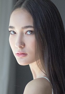 Yumi C
