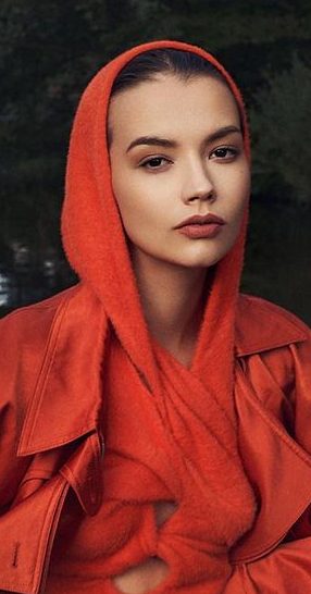 Rebeka C